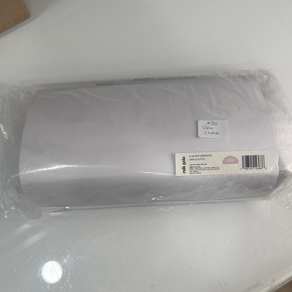 Cult Gaia tan Una clutch with Gold beaded handle - BRAND NEW WITH DUST BAG - Picture 13 of 13